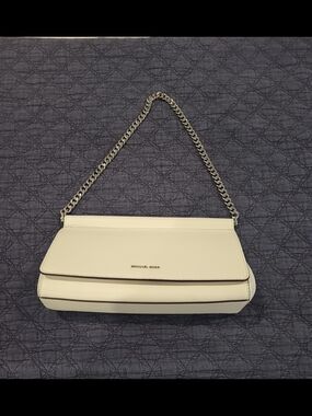 Michael Kors White Medium Leather Shoulder Bag with Chain Strap